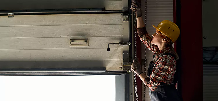 Addressing Common Garage Door Stoppage Issues in Mansfield, TX